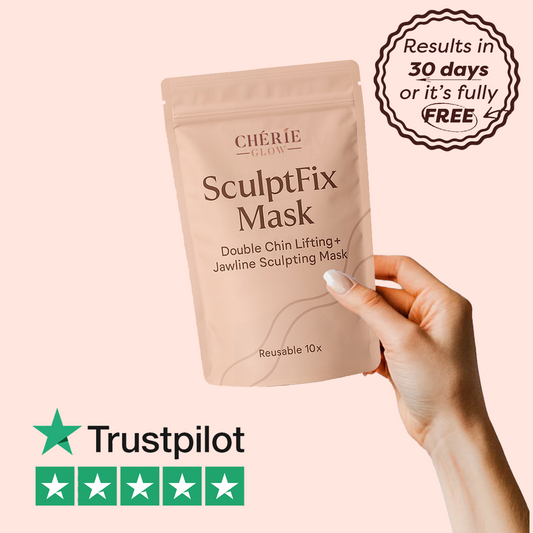 The Cherieglow™ Lift : Infused with Retinol & Collagen to Reveal Your Best Jawline